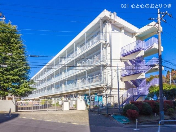 町田市金井3丁目の土地(町田市立藤の台小学校)