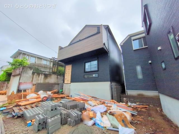 藤沢市湘南台３丁目の新築一戸建