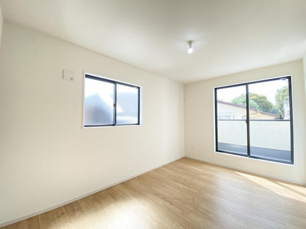 横浜市瀬谷区下瀬谷3丁目　新築戸建　全3棟　2号棟