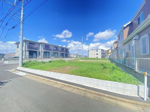 藤沢市高倉　新築戸建　全８棟　２号棟