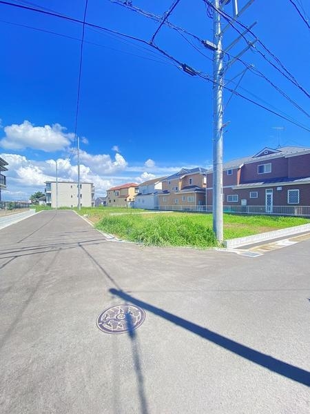 藤沢市高倉　新築戸建　全８棟　２号棟