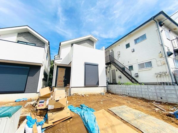 横浜市保土ヶ谷区川島町　新築戸建　全３棟　３号棟