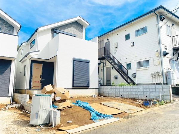 横浜市保土ヶ谷区川島町　新築戸建　全３棟　３号棟
