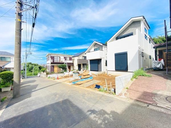 横浜市保土ヶ谷区川島町　新築戸建　全３棟　３号棟