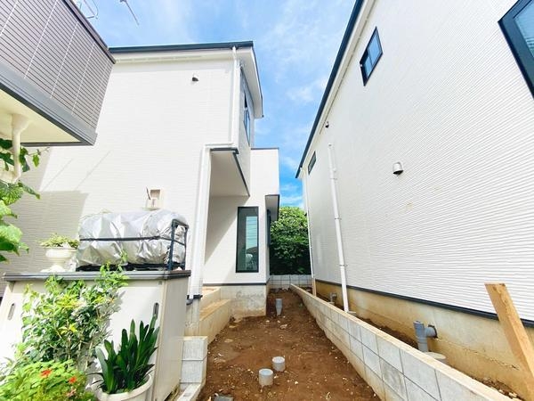 横浜市保土ヶ谷区川島町　新築戸建　全３棟　１号棟