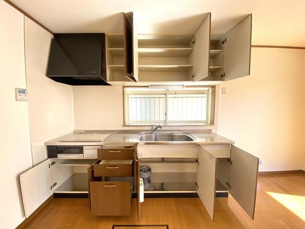 綾瀬市大上１丁目の中古一戸建て