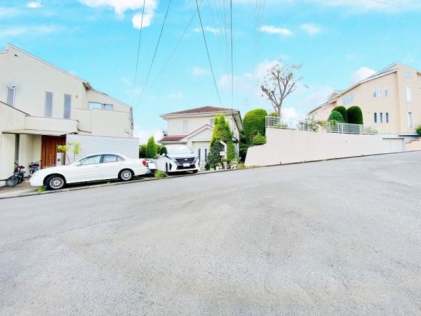 横浜市青葉区美しが丘２丁目の土地