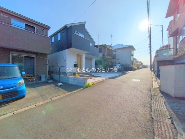 町田市相原町8期 新築分譲住宅(前面道路含む現地写真)