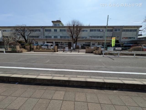 相模原市中央区緑が丘1丁目の土地(相模原市立光が丘小学校)