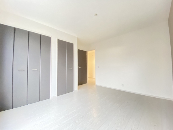 藤沢市高倉　新築戸建　全３棟　２号棟