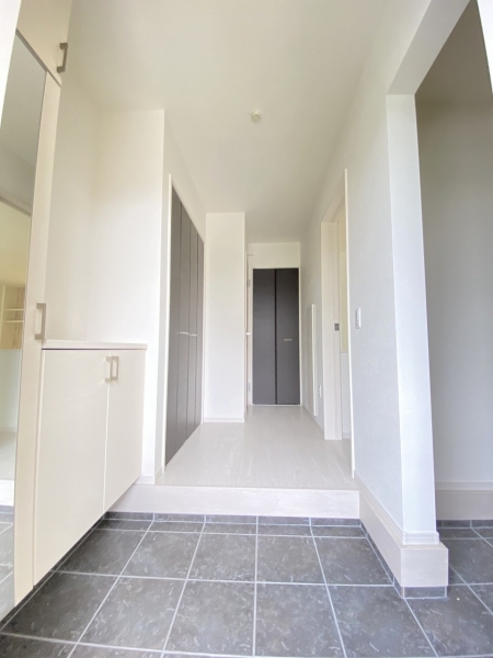 藤沢市高倉　新築戸建　全３棟　２号棟