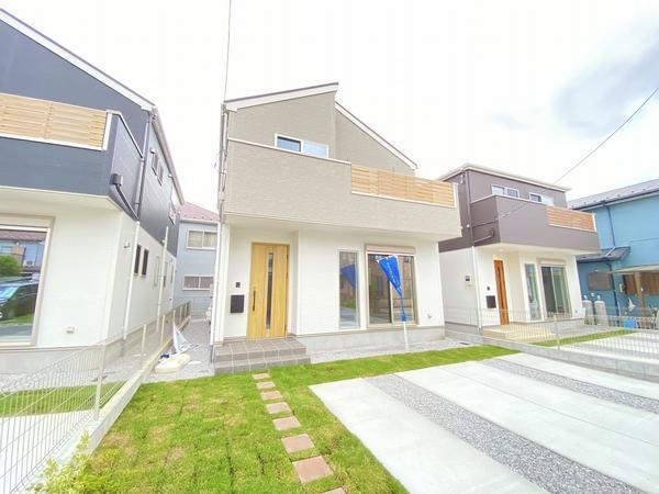 藤沢市高倉　新築戸建　全３棟　２号棟