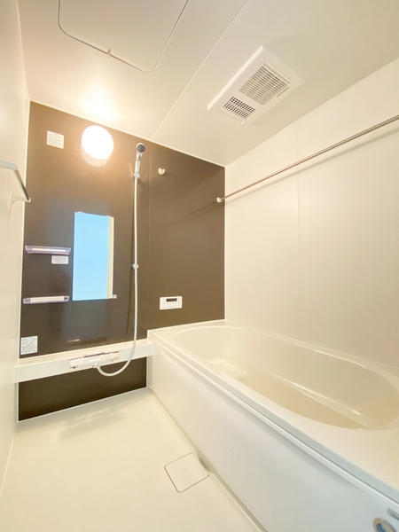 綾瀬市寺尾本町1丁目　新築戸建　全2棟　2号棟