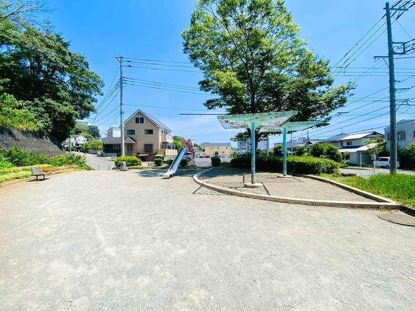 厚木市鳶尾5丁目の土地(天覧台公園)