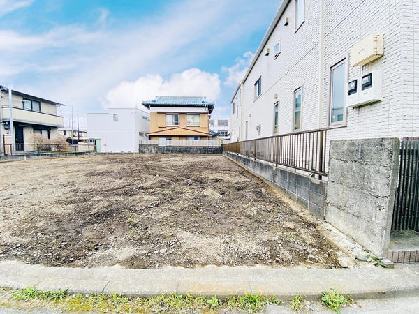 厚木市旭町5丁目　新築戸建　全3棟　C号棟