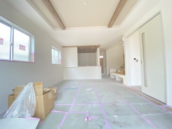 藤沢市高倉　新築戸建　全３棟　３号棟