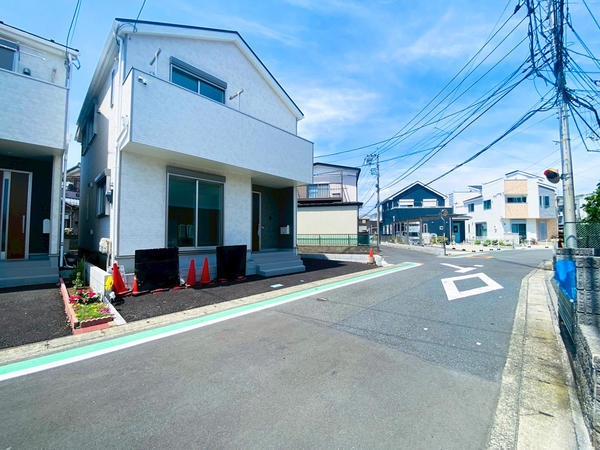 綾瀬市上土棚南1丁目　新築戸建　全2棟　1号棟