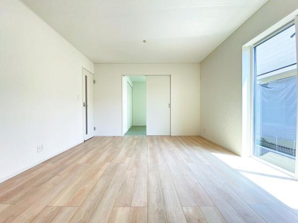 綾瀬市落合北4丁目　新築戸建