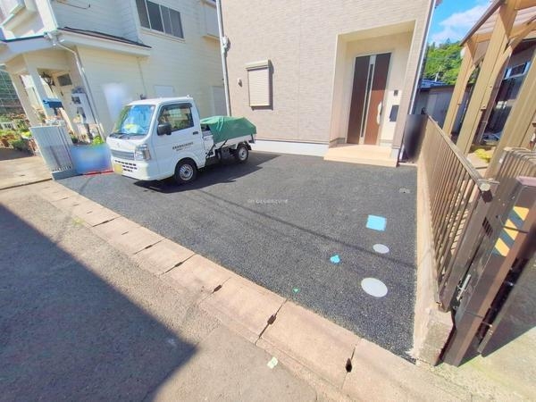 綾瀬市落合北4丁目　新築戸建