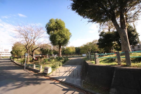 横浜市泉区和泉町の中古一戸建て(内林第二公園(新幹線公園))