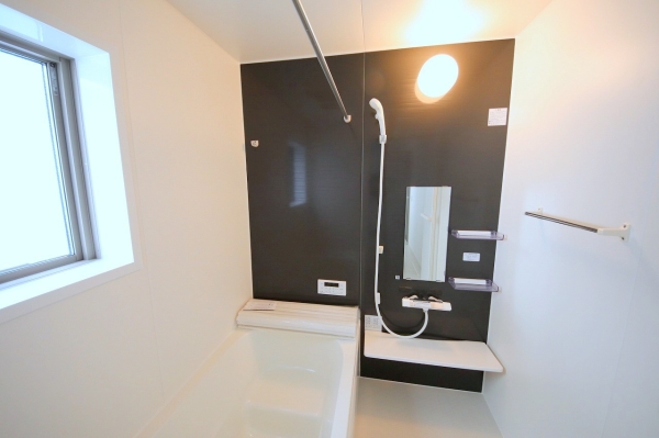 座間市緑ケ丘6丁目2期　新築分譲住宅　1号棟