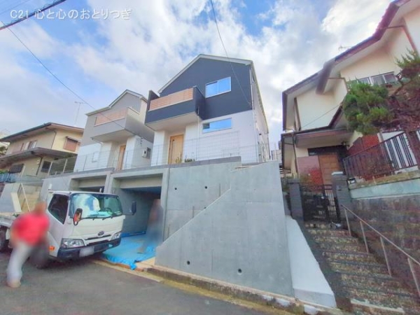 座間市緑ケ丘6丁目2期　新築分譲住宅　1号棟