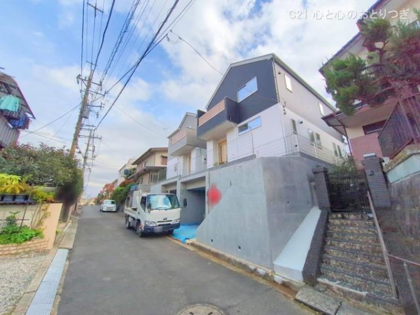 座間市緑ケ丘6丁目2期　新築分譲住宅　1号棟