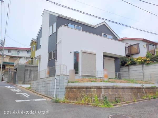 横浜市瀬谷区阿久和東３丁目の新築一戸建
