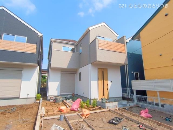 相模原市南区麻溝台8丁目1期　新築分譲住宅　2号棟
