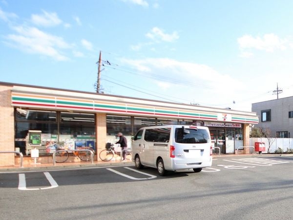 横浜市瀬谷区南台1丁目 新築戸建 全2棟 1号棟(セブンイレブン横浜瀬谷南台1丁目店)