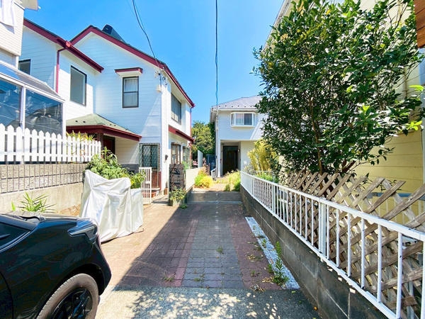 横浜市瀬谷区阿久和南２丁目の土地