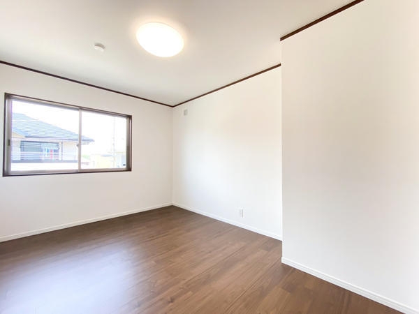 綾瀬市綾西４丁目の中古一戸建て