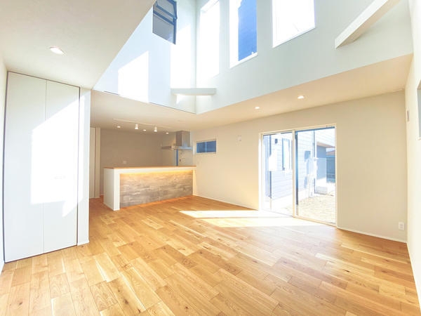厚木市元町　新築戸建　全3棟　B号棟