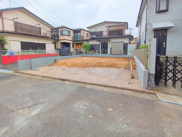 座間市明王　新築戸建