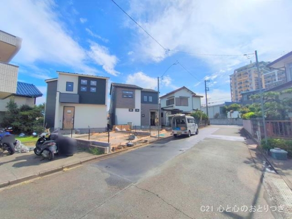 藤沢市本藤沢２丁目の新築一戸建