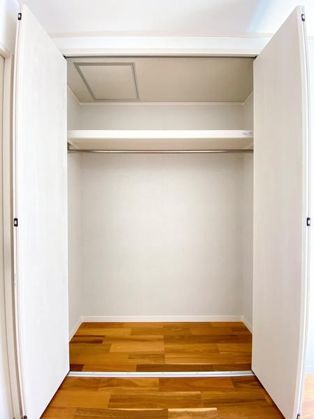 綾瀬市寺尾南2丁目 新築戸建(収納)