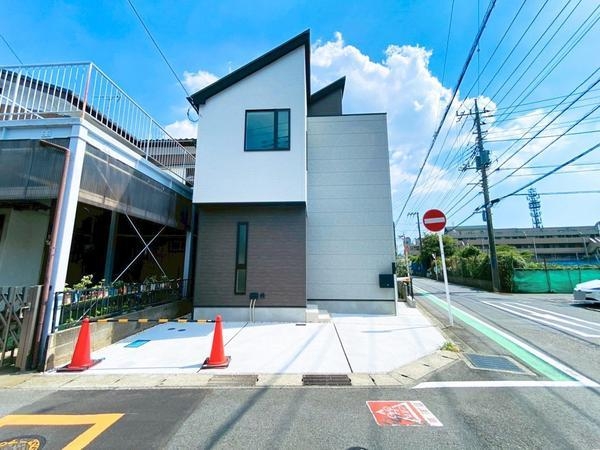 大和市中央林間西2丁目　新築戸建