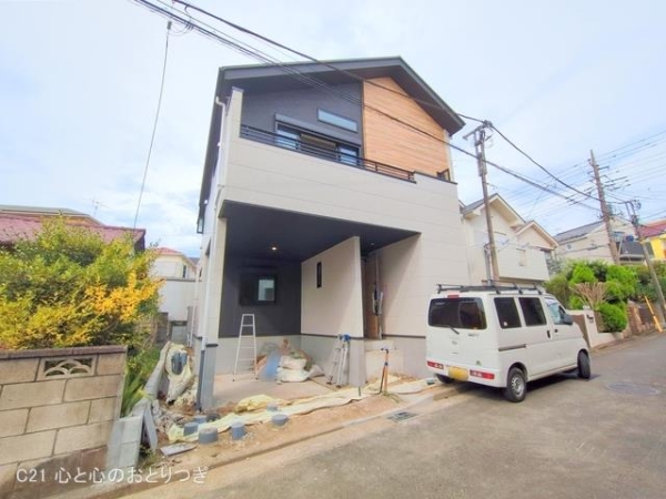 横浜市戸塚区汲沢８丁目の新築一戸建
