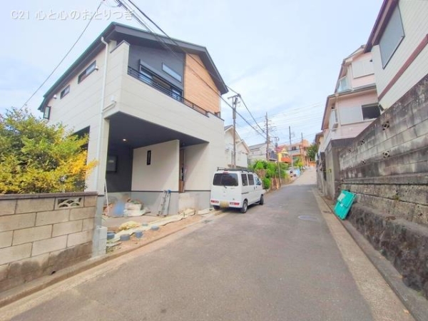 横浜市戸塚区汲沢８丁目の新築一戸建