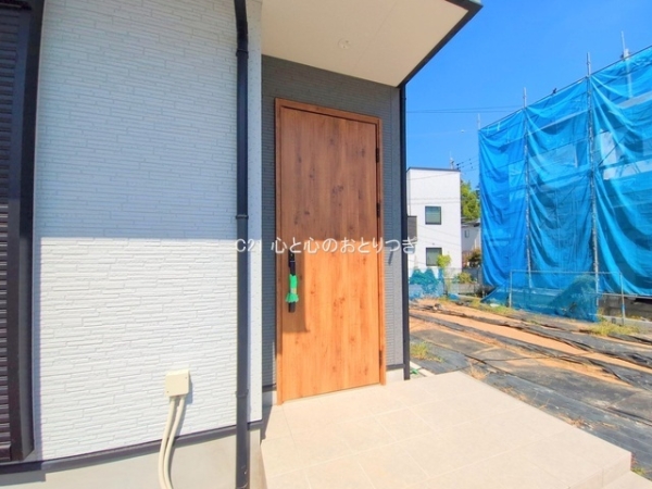 町田市相原町 新築分譲住宅 10号棟(玄関)