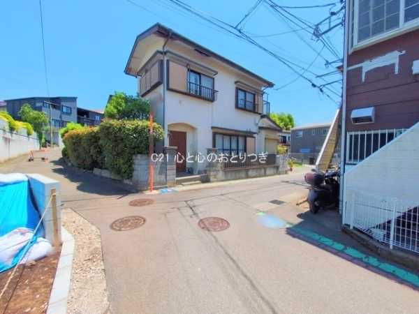 綾瀬市寺尾本町３丁目の土地