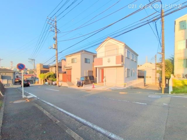 横浜市旭区白根７丁目の新築一戸建
