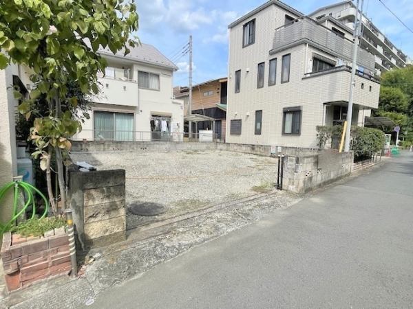 座間市相模が丘6丁目　建築条件なし売地