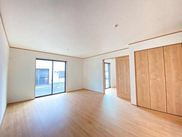 大和市西鶴間4丁目　新築戸建