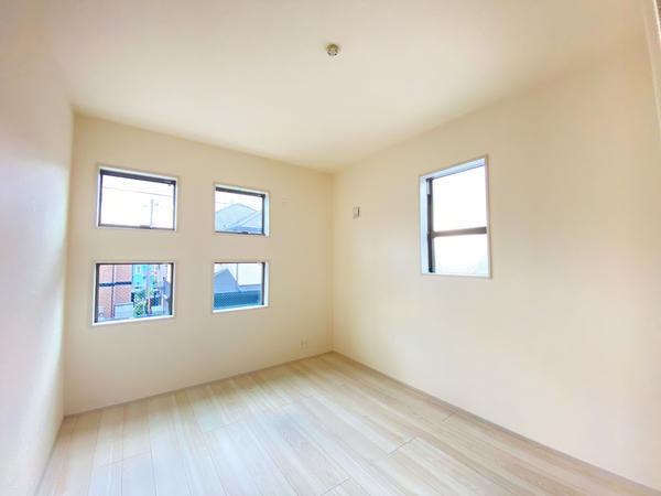 大和市西鶴間７丁目　新築戸建　全8棟　1号棟