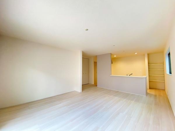 大和市西鶴間７丁目　新築戸建　全8棟　1号棟