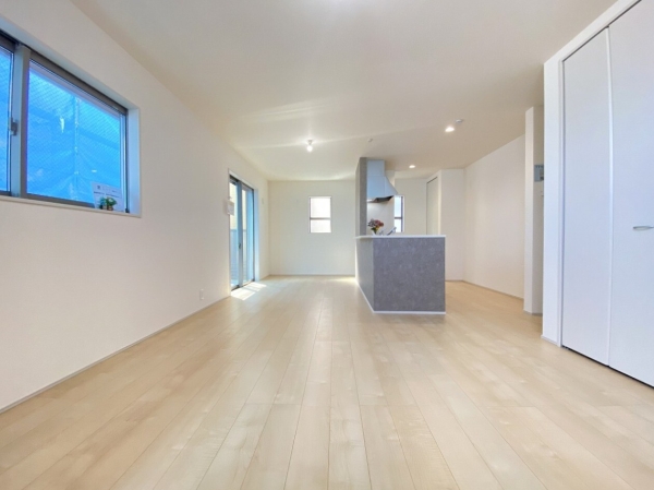 大和市西鶴間７丁目　新築戸建　全8棟　7号棟