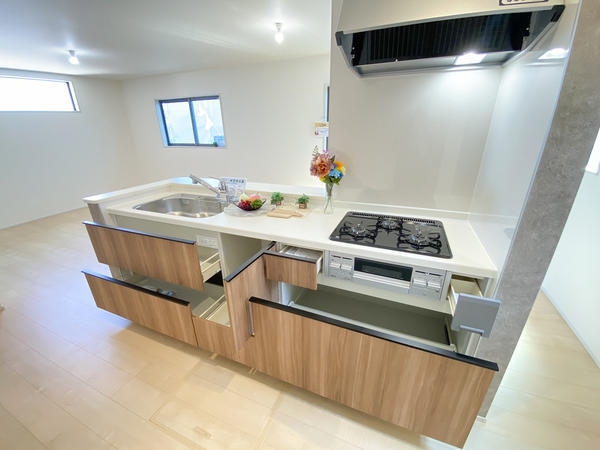 大和市西鶴間７丁目　新築戸建　全8棟　7号棟