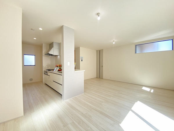 大和市西鶴間７丁目　新築戸建　全8棟　6号棟