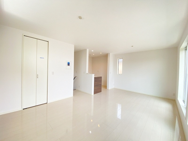 大和市上草柳8丁目　新築戸建